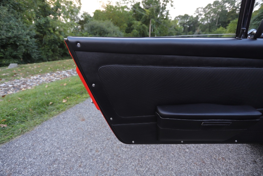 Used Porsche 911 Targa 1968 | Meccanic Shop North Inc. North Salem, New York Used Porsche 911 Targa 1968 | Meccanic Shop North Inc. North Salem, New York