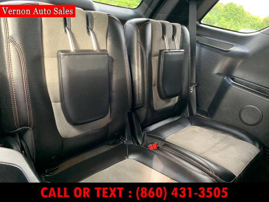 2017 Ford Explorer XLT 4WD, available for sale in Manchester, Connecticut | Vernon Auto Sale & Service. Manchester, Connecticut 2017 Ford Explorer XLT 4WD, available for sale in Manchester, Connecticut | Vernon Auto Sale & Service. Manchester, Connecticut