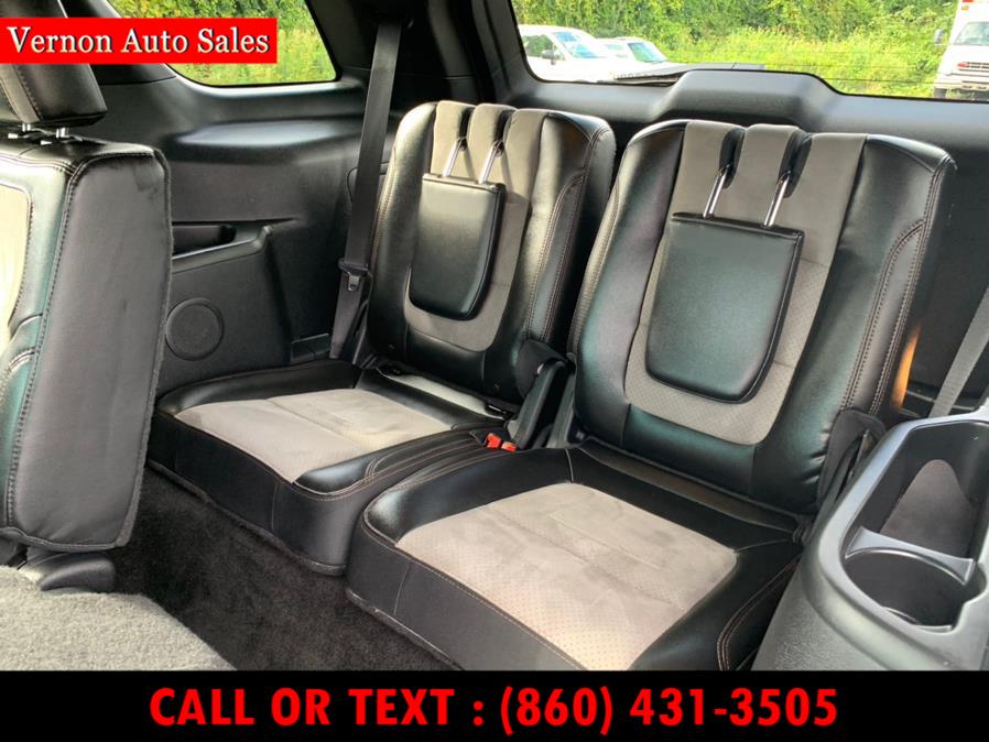 2017 Ford Explorer XLT 4WD, available for sale in Manchester, Connecticut | Vernon Auto Sale & Service. Manchester, Connecticut 2017 Ford Explorer XLT 4WD, available for sale in Manchester, Connecticut | Vernon Auto Sale & Service. Manchester, Connecticut
