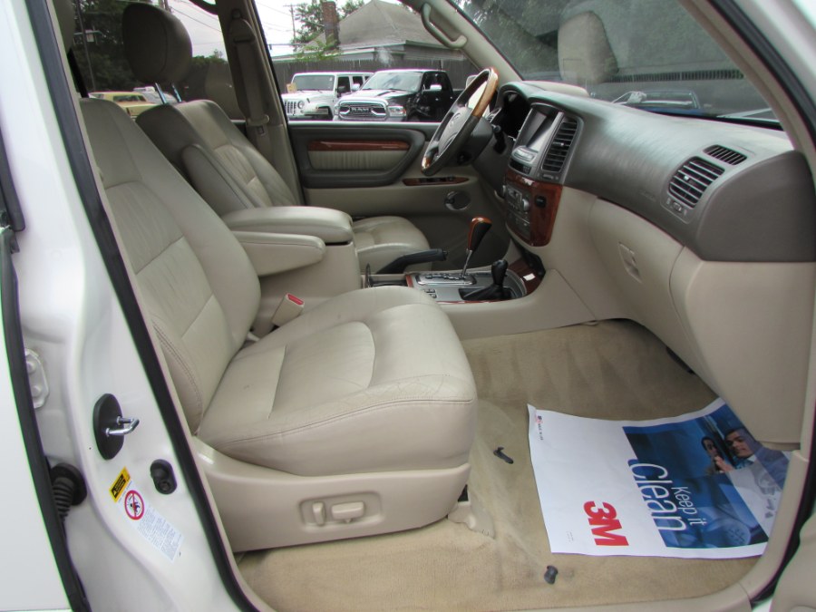 2003 Lexus LX 470 4dr SUV, available for sale in Milford, Connecticut | Chip's Auto Sales Inc. Milford, Connecticut 2003 Lexus LX 470 4dr SUV, available for sale in Milford, Connecticut | Chip's Auto Sales Inc. Milford, Connecticut