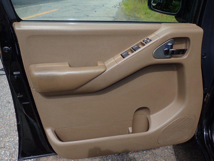 Used Nissan Frontier 4WD SE Crew Cab V6 Auto 2005 | Eagleville Motors. Storrs, Connecticut Used Nissan Frontier 4WD SE Crew Cab V6 Auto 2005 | Eagleville Motors. Storrs, Connecticut