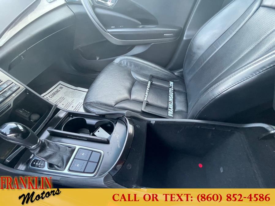 Used Hyundai Azera 3.3L 2017 | Franklin Motors Auto Sales LLC. Hartford, Connecticut Used Hyundai Azera 3.3L 2017 | Franklin Motors Auto Sales LLC. Hartford, Connecticut