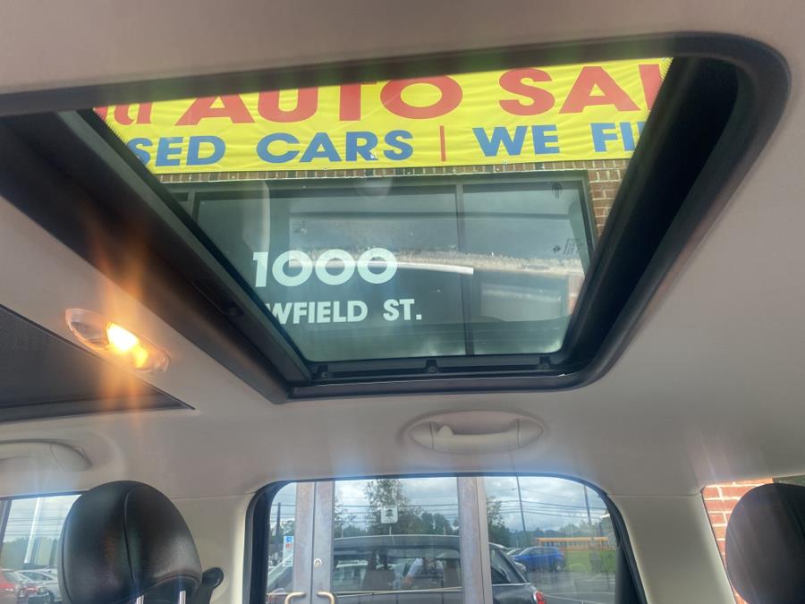 2012 MINI Cooper Countryman FWD 4dr, available for sale in Middletown, Connecticut | Newfield Auto Sales. Middletown, Connecticut 2012 MINI Cooper Countryman FWD 4dr, available for sale in Middletown, Connecticut | Newfield Auto Sales. Middletown, Connecticut