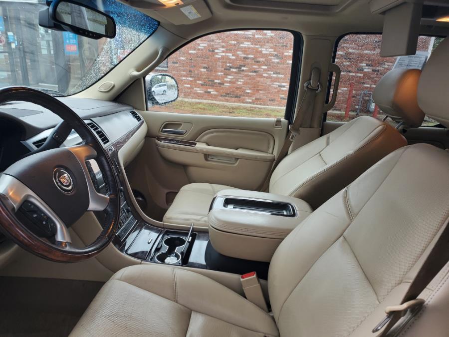 2012 Cadillac Escalade ESV AWD 4dr Premium, available for sale in Brockton, Massachusetts | Capital Lease and Finance. Brockton, Massachusetts