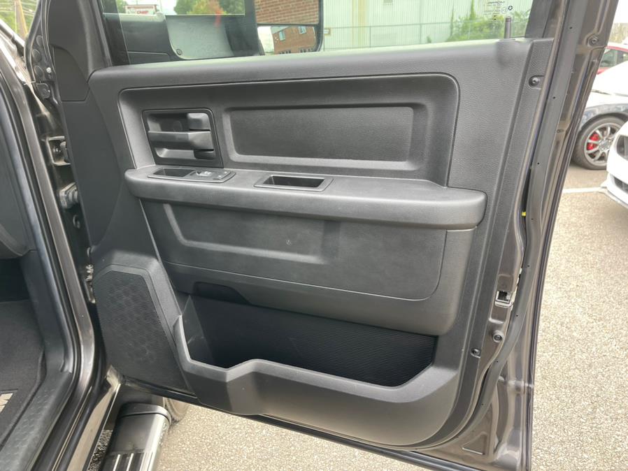 Used Ram 3500 4WD Crew Cab 169" Tradesman 2016 | Mike And Tony Auto Sales, Inc. South Windsor, Connecticut Used Ram 3500 4WD Crew Cab 169" Tradesman 2016 | Mike And Tony Auto Sales, Inc. South Windsor, Connecticut