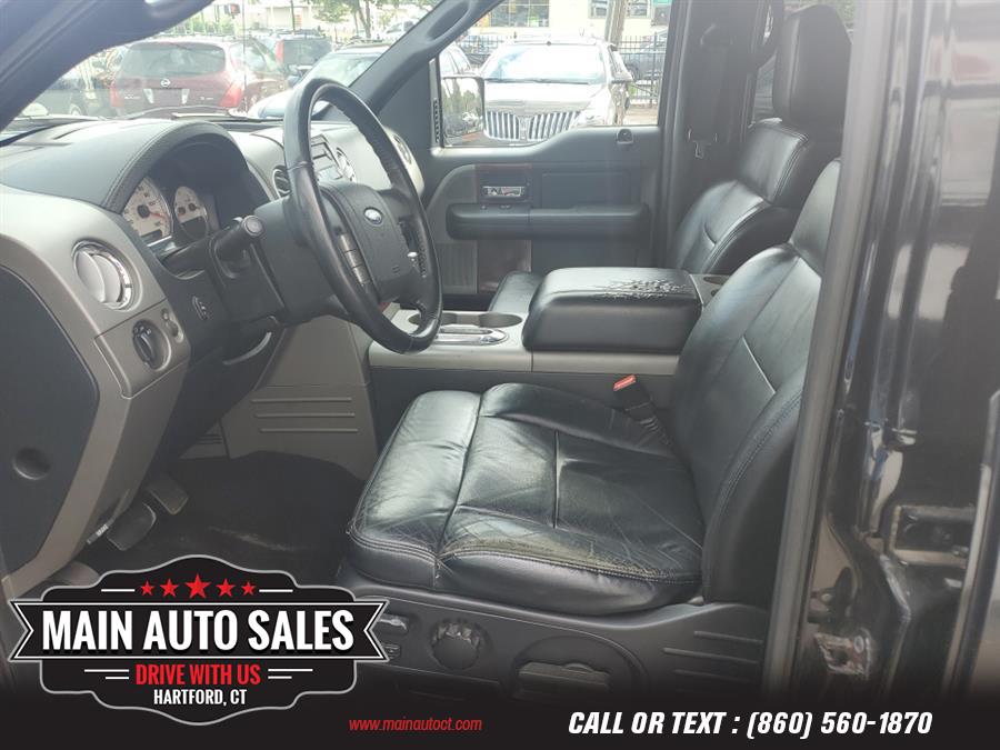 Used Ford F-150 SuperCrew 139" Lariat 4WD 2005 | Main Auto Sales LLC. Hartford, Connecticut Used Ford F-150 SuperCrew 139" Lariat 4WD 2005 | Main Auto Sales LLC. Hartford, Connecticut