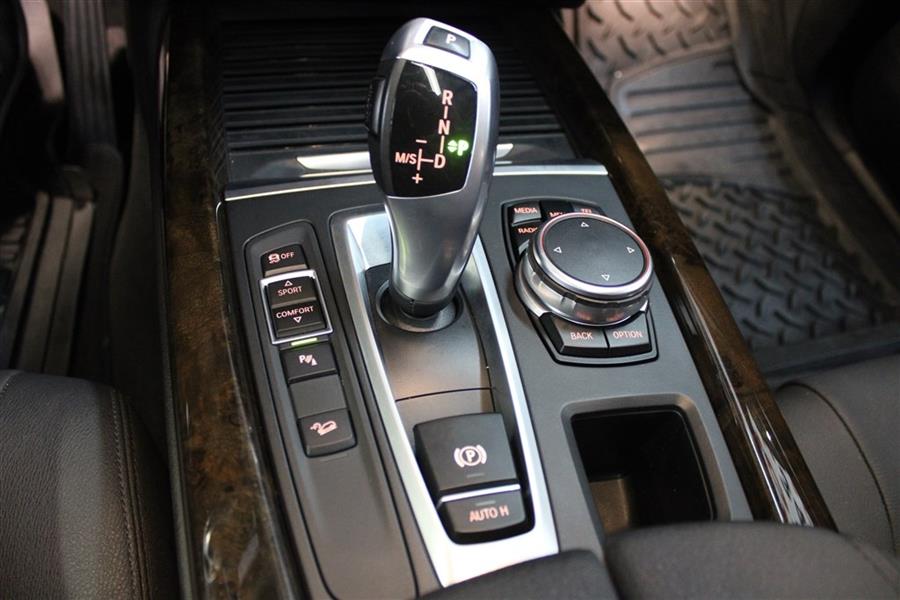 Used BMW X5 XDRIVE35I 2015 | Fast Track Motors. Paterson, New Jersey Used BMW X5 XDRIVE35I 2015 | Fast Track Motors. Paterson, New Jersey