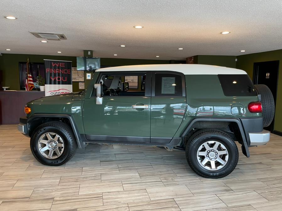 2012 Toyota FJ Cruiser 4WD 4dr Auto (Natl), available for sale in West Hartford, Connecticut | AutoMax. West Hartford, Connecticut 2012 Toyota FJ Cruiser 4WD 4dr Auto (Natl), available for sale in West Hartford, Connecticut | AutoMax. West Hartford, Connecticut
