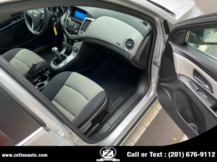 Used Chevrolet Cruze 4dr Sdn LS 2012 | Zettes Auto Mall. Jersey City, New Jersey Used Chevrolet Cruze 4dr Sdn LS 2012 | Zettes Auto Mall. Jersey City, New Jersey