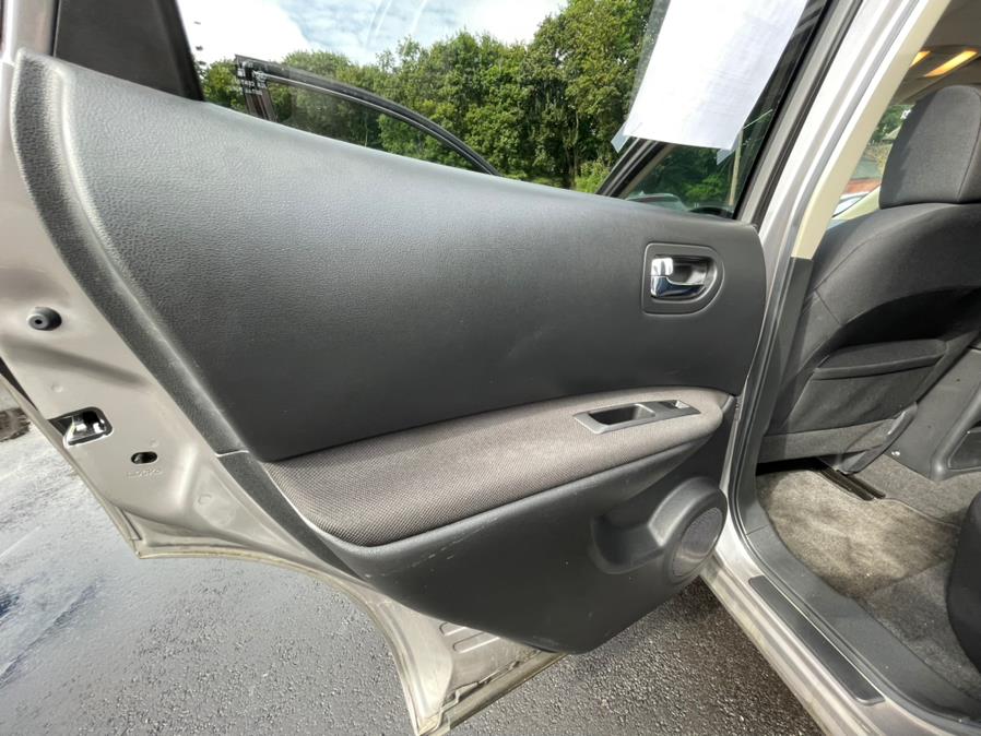 Used Nissan Rogue AWD 4dr S 2013 | Auto Match LLC. Waterbury, Connecticut Used Nissan Rogue AWD 4dr S 2013 | Auto Match LLC. Waterbury, Connecticut