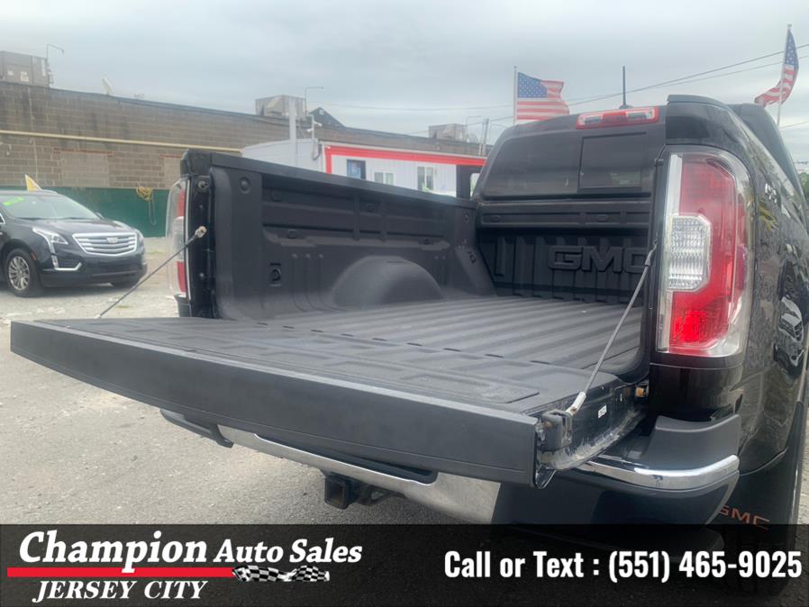 Used GMC Canyon 4WD Crew Cab 128.3" SLT 2015 | Champion Auto Sales of JC. Jersey City, New Jersey Used GMC Canyon 4WD Crew Cab 128.3" SLT 2015 | Champion Auto Sales of JC. Jersey City, New Jersey