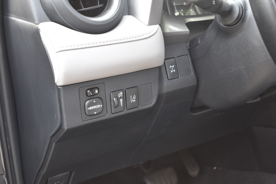 Used Toyota RAV4 XLE AWD (Natl) 2017 | Hillside Auto Mall Inc.. Jamaica, New York Used Toyota RAV4 XLE AWD (Natl) 2017 | Hillside Auto Mall Inc.. Jamaica, New York