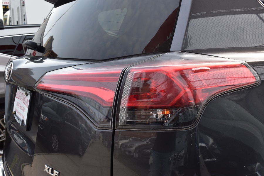 Used Toyota RAV4 XLE AWD (Natl) 2017 | Hillside Auto Mall Inc.. Jamaica, New York Used Toyota RAV4 XLE AWD (Natl) 2017 | Hillside Auto Mall Inc.. Jamaica, New York