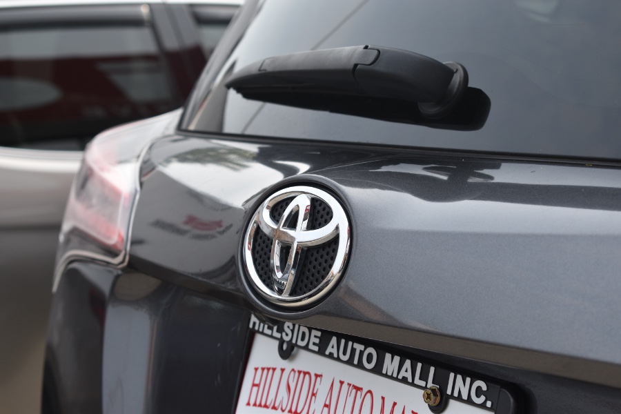 Used Toyota RAV4 XLE AWD (Natl) 2017 | Hillside Auto Mall Inc.. Jamaica, New York Used Toyota RAV4 XLE AWD (Natl) 2017 | Hillside Auto Mall Inc.. Jamaica, New York