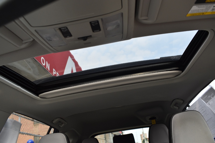 Used Toyota RAV4 XLE AWD (Natl) 2017 | Hillside Auto Mall Inc.. Jamaica, New York Used Toyota RAV4 XLE AWD (Natl) 2017 | Hillside Auto Mall Inc.. Jamaica, New York