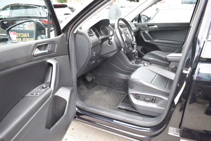 Used Volkswagen Tiguan 2.0T SE 4MOTION 2018 | Hillside Auto Mall Inc.. Jamaica, New York Used Volkswagen Tiguan 2.0T SE 4MOTION 2018 | Hillside Auto Mall Inc.. Jamaica, New York