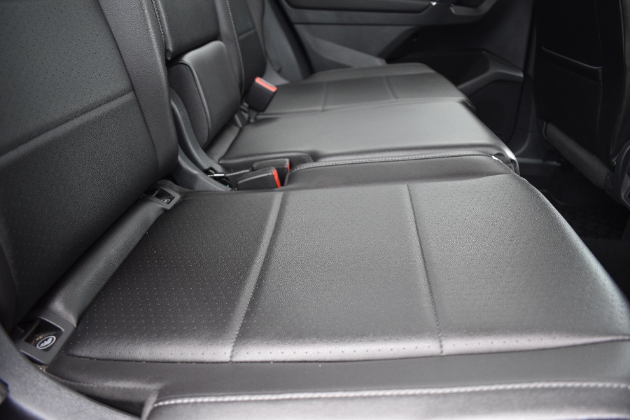 Used Volkswagen Tiguan 2.0T SE 4MOTION 2018 | Hillside Auto Mall Inc.. Jamaica, New York Used Volkswagen Tiguan 2.0T SE 4MOTION 2018 | Hillside Auto Mall Inc.. Jamaica, New York