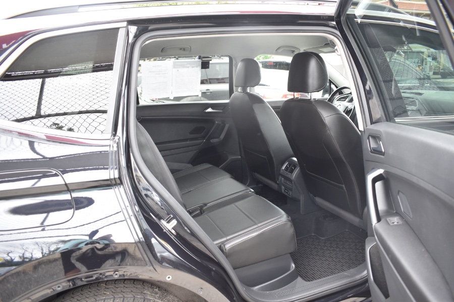 Used Volkswagen Tiguan 2.0T SE 4MOTION 2018 | Hillside Auto Mall Inc.. Jamaica, New York Used Volkswagen Tiguan 2.0T SE 4MOTION 2018 | Hillside Auto Mall Inc.. Jamaica, New York