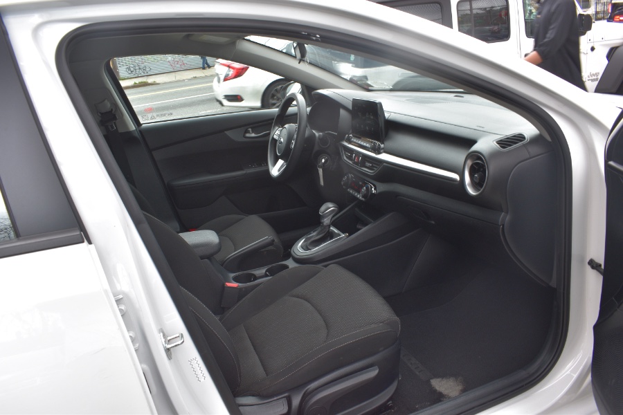 Used Kia Forte LXS IVT 2019 | Hillside Auto Mall Inc.. Jamaica, New York Used Kia Forte LXS IVT 2019 | Hillside Auto Mall Inc.. Jamaica, New York