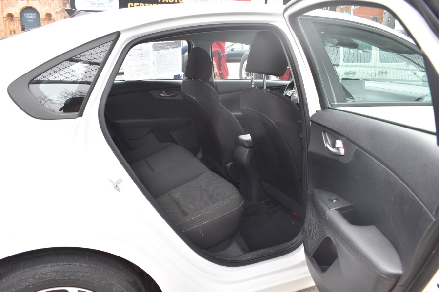 Used Kia Forte LXS IVT 2019 | Hillside Auto Mall Inc.. Jamaica, New York Used Kia Forte LXS IVT 2019 | Hillside Auto Mall Inc.. Jamaica, New York