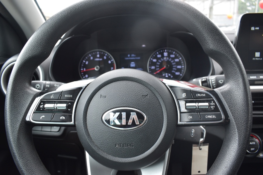 Used Kia Forte LXS IVT 2019 | Hillside Auto Mall Inc.. Jamaica, New York Used Kia Forte LXS IVT 2019 | Hillside Auto Mall Inc.. Jamaica, New York