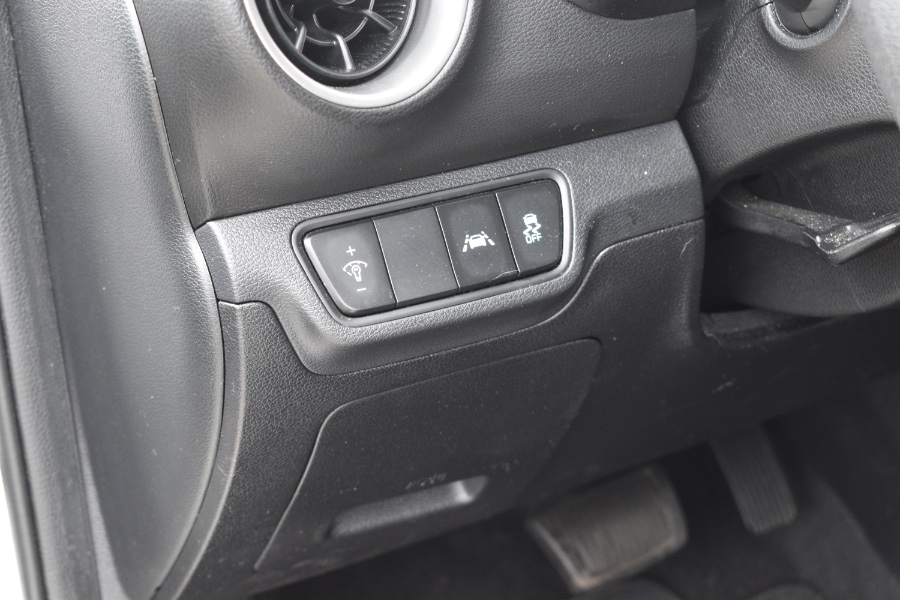 Used Kia Forte LXS IVT 2019 | Hillside Auto Mall Inc.. Jamaica, New York Used Kia Forte LXS IVT 2019 | Hillside Auto Mall Inc.. Jamaica, New York