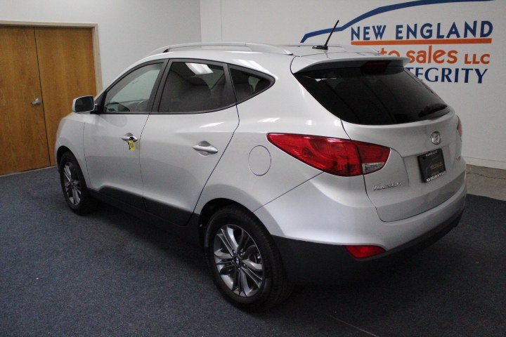 Used Hyundai Tucson AWD 4dr SE 2015 | New England Auto Sales LLC. Plainville, Connecticut Used Hyundai Tucson AWD 4dr SE 2015 | New England Auto Sales LLC. Plainville, Connecticut