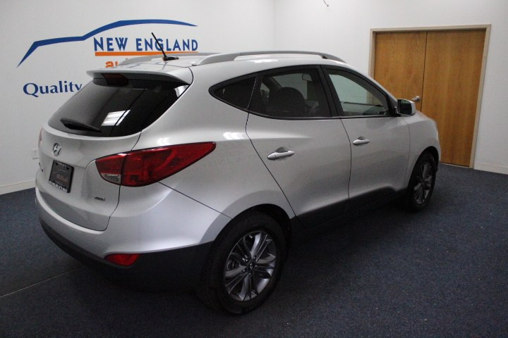 Used Hyundai Tucson AWD 4dr SE 2015 | New England Auto Sales LLC. Plainville, Connecticut Used Hyundai Tucson AWD 4dr SE 2015 | New England Auto Sales LLC. Plainville, Connecticut