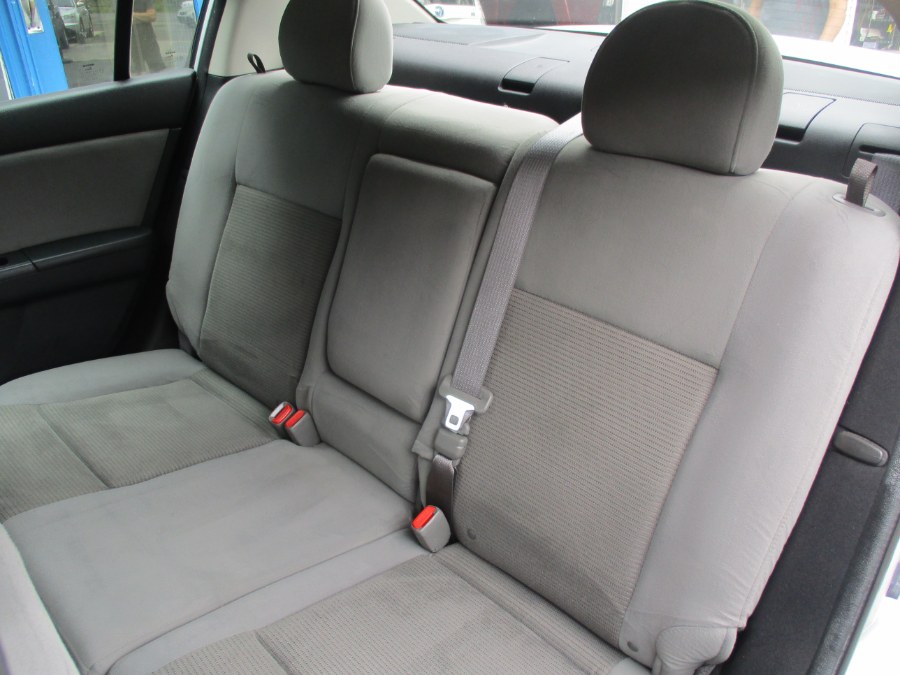 Used Nissan Sentra 4dr Sdn I4 CVT 2.0 SR 2012 | Cos Central Auto. Meriden, Connecticut Used Nissan Sentra 4dr Sdn I4 CVT 2.0 SR 2012 | Cos Central Auto. Meriden, Connecticut