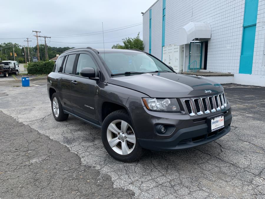 2016 Jeep Compass 4WD 4dr Sport, available for sale in Milford, Connecticut | Dealertown Auto Wholesalers. Milford, Connecticut