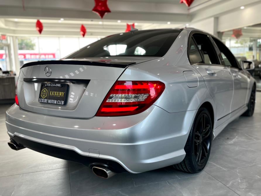 Used Mercedes-Benz C-Class 4dr Sdn C300 Sport 4MATIC 2014 | Luxury Motor Club. Franklin Square, New York Used Mercedes-Benz C-Class 4dr Sdn C300 Sport 4MATIC 2014 | Luxury Motor Club. Franklin Square, New York