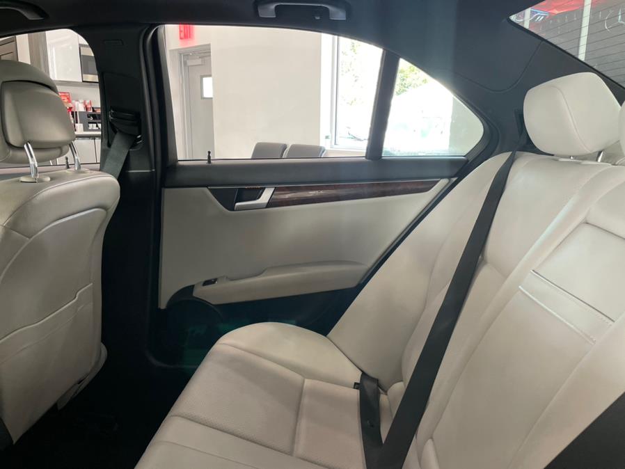 Used Mercedes-Benz C-Class 4dr Sdn C300 Sport 4MATIC 2014 | Luxury Motor Club. Franklin Square, New York Used Mercedes-Benz C-Class 4dr Sdn C300 Sport 4MATIC 2014 | Luxury Motor Club. Franklin Square, New York