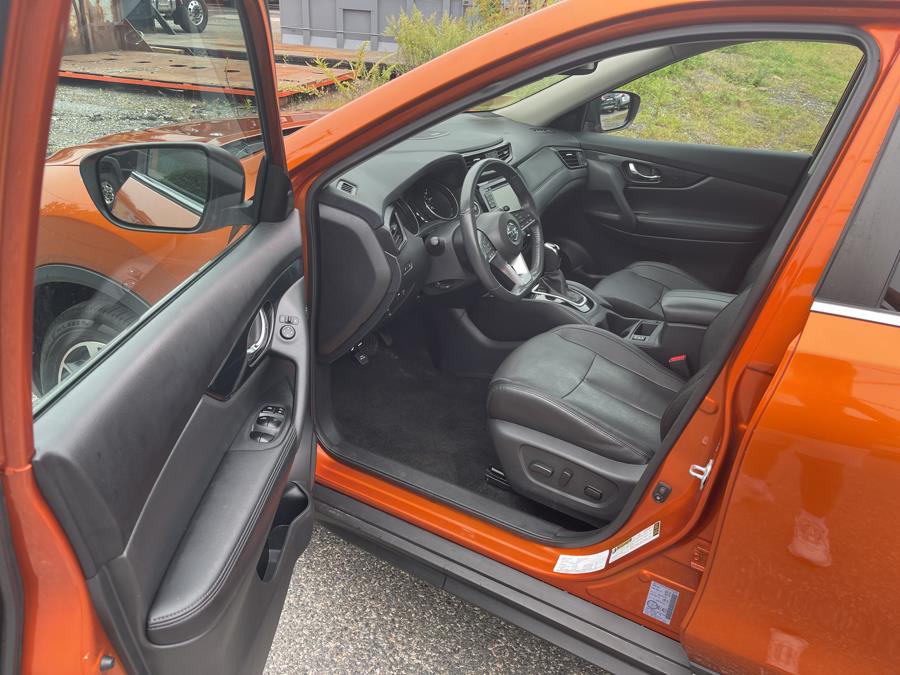 2017 Nissan Rogue AWD SV, available for sale in Ashland, Massachusetts | New Beginning Auto Service Inc. Ashland, Massachusetts 2017 Nissan Rogue AWD SV, available for sale in Ashland, Massachusetts | New Beginning Auto Service Inc. Ashland, Massachusetts