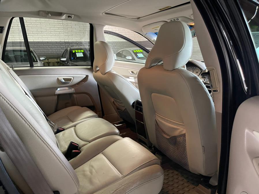 2006 Volvo XC90 2.5L Turbo Auto w/Sunroof/3rd Row, available for sale in Garden Grove, California | U Save Auto Auction. Garden Grove, California 2006 Volvo XC90 2.5L Turbo Auto w/Sunroof/3rd Row, available for sale in Garden Grove, California | U Save Auto Auction. Garden Grove, California