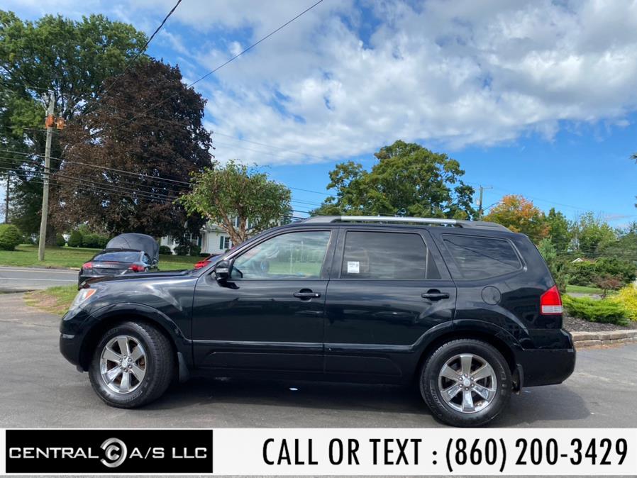 2009 Kia Borrego 4WD 4dr V8 LX, available for sale in East Windsor, Connecticut | Central A/S LLC. East Windsor, Connecticut 2009 Kia Borrego 4WD 4dr V8 LX, available for sale in East Windsor, Connecticut | Central A/S LLC. East Windsor, Connecticut