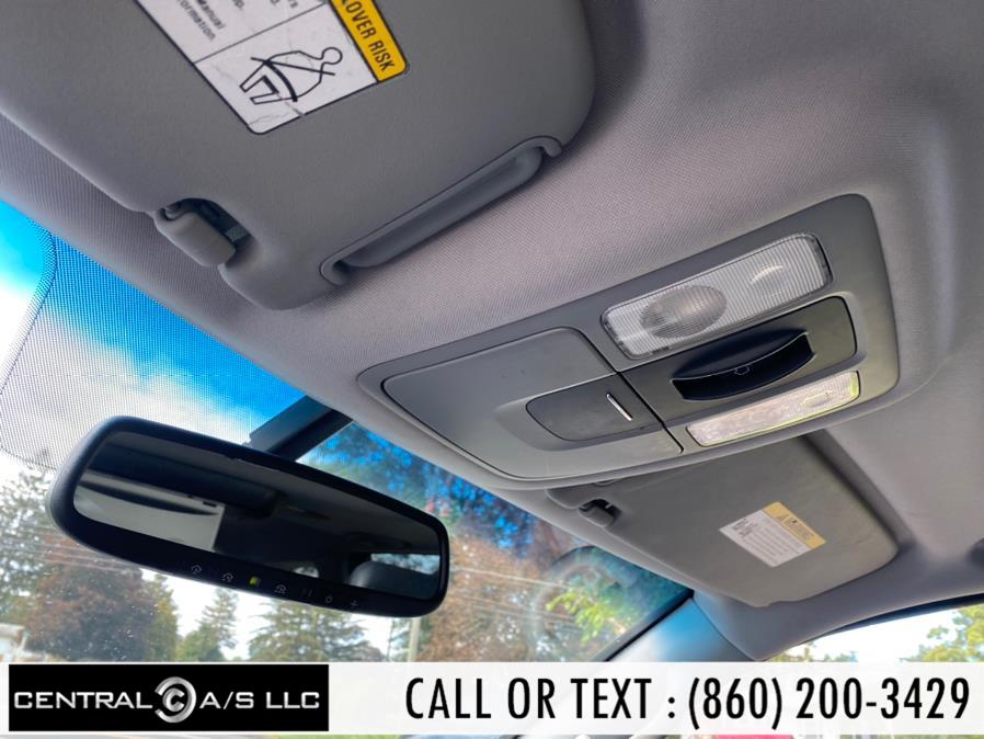 2009 Kia Borrego 4WD 4dr V8 LX, available for sale in East Windsor, Connecticut | Central A/S LLC. East Windsor, Connecticut 2009 Kia Borrego 4WD 4dr V8 LX, available for sale in East Windsor, Connecticut | Central A/S LLC. East Windsor, Connecticut