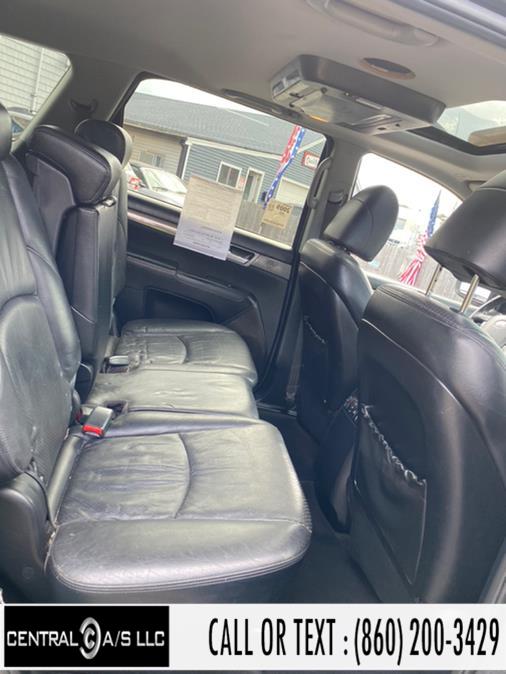 2009 Kia Borrego 4WD 4dr V8 LX, available for sale in East Windsor, Connecticut | Central A/S LLC. East Windsor, Connecticut 2009 Kia Borrego 4WD 4dr V8 LX, available for sale in East Windsor, Connecticut | Central A/S LLC. East Windsor, Connecticut