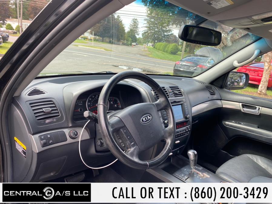 2009 Kia Borrego 4WD 4dr V8 LX, available for sale in East Windsor, Connecticut | Central A/S LLC. East Windsor, Connecticut 2009 Kia Borrego 4WD 4dr V8 LX, available for sale in East Windsor, Connecticut | Central A/S LLC. East Windsor, Connecticut