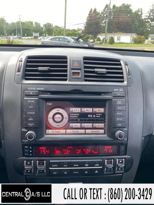 2009 Kia Borrego 4WD 4dr V8 LX, available for sale in East Windsor, Connecticut | Central A/S LLC. East Windsor, Connecticut 2009 Kia Borrego 4WD 4dr V8 LX, available for sale in East Windsor, Connecticut | Central A/S LLC. East Windsor, Connecticut