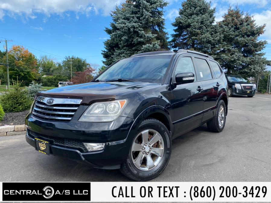 2009 Kia Borrego 4WD 4dr V8 LX, available for sale in East Windsor, Connecticut | Central A/S LLC. East Windsor, Connecticut 2009 Kia Borrego 4WD 4dr V8 LX, available for sale in East Windsor, Connecticut | Central A/S LLC. East Windsor, Connecticut
