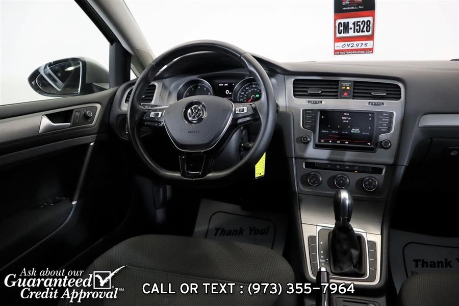 Used Volkswagen Golf TSI S 4-Door 2016 | City Motor Group Inc.. Haskell, New Jersey Used Volkswagen Golf TSI S 4-Door 2016 | City Motor Group Inc.. Haskell, New Jersey
