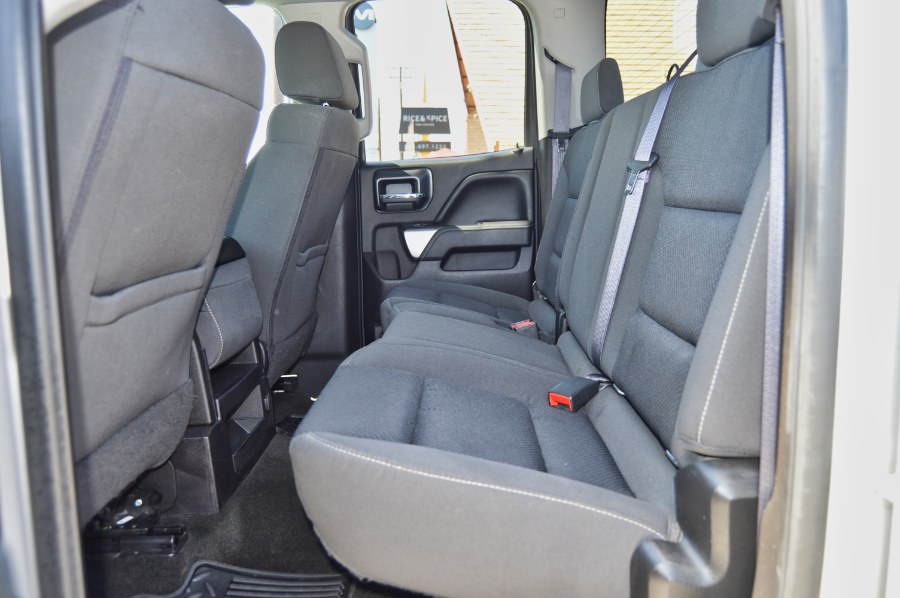 Used Chevrolet Silverado 1500 4WD Double Cab 143.5" LT w/2LT 2016 | Fusion Motors Inc. Moreno Valley, California Used Chevrolet Silverado 1500 4WD Double Cab 143.5" LT w/2LT 2016 | Fusion Motors Inc. Moreno Valley, California