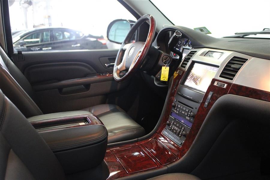 Used Cadillac Escalade LUXURY 2014 | Fast Track Motors. Paterson, New Jersey Used Cadillac Escalade LUXURY 2014 | Fast Track Motors. Paterson, New Jersey