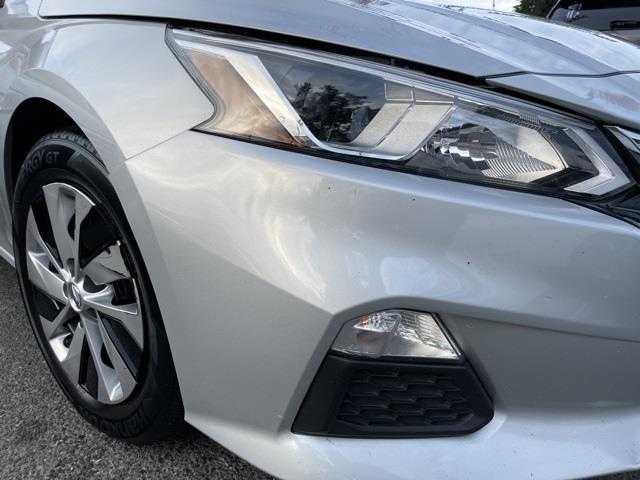 Used Nissan Altima 2.5 S 2019 | Hillside Auto Outlet. Jamaica, New York Used Nissan Altima 2.5 S 2019 | Hillside Auto Outlet. Jamaica, New York