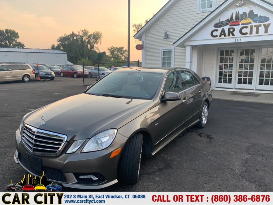 2011 Mercedes-Benz E-Class 4dr Sdn E 350 Luxury BlueTEC RWD, available for sale in East Windsor, Connecticut | Car City LLC. East Windsor, Connecticut