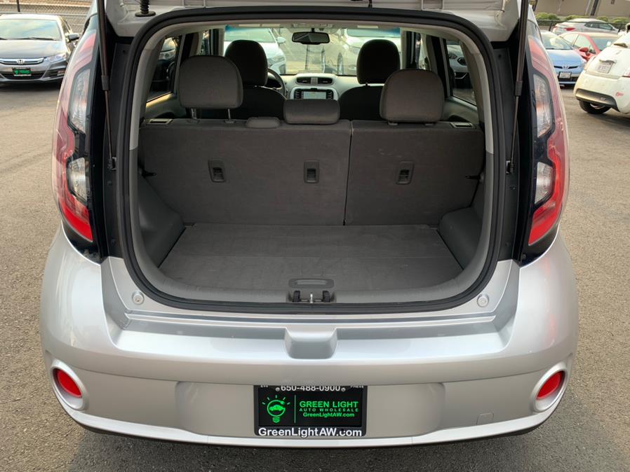 Used Kia Soul EV EV 2017 | Green Light Auto Wholesale. Daly City, California Used Kia Soul EV EV 2017 | Green Light Auto Wholesale. Daly City, California
