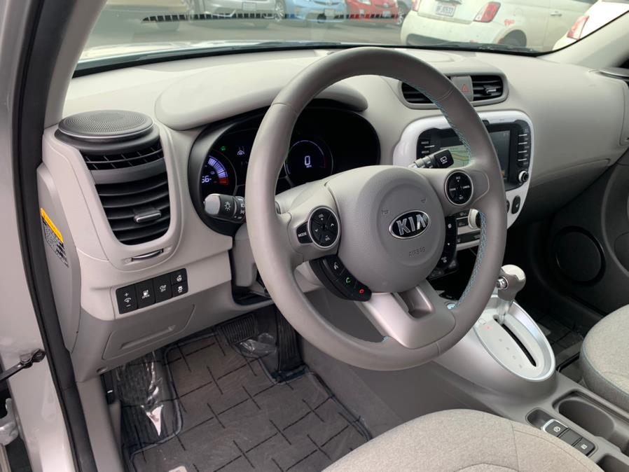 Used Kia Soul EV EV 2017 | Green Light Auto Wholesale. Daly City, California Used Kia Soul EV EV 2017 | Green Light Auto Wholesale. Daly City, California