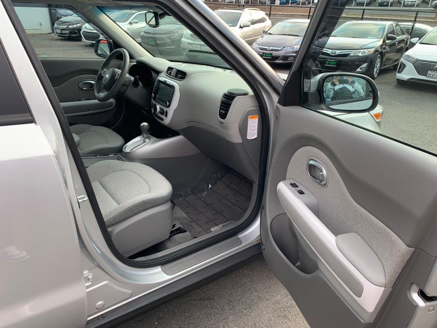 Used Kia Soul EV EV 2017 | Green Light Auto Wholesale. Daly City, California Used Kia Soul EV EV 2017 | Green Light Auto Wholesale. Daly City, California
