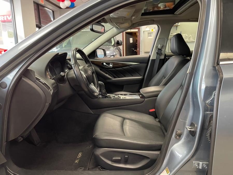 Used INFINITI Q50 3.0t LUXE AWD 2018 | 5 Towns Drive. Inwood, New York Used INFINITI Q50 3.0t LUXE AWD 2018 | 5 Towns Drive. Inwood, New York