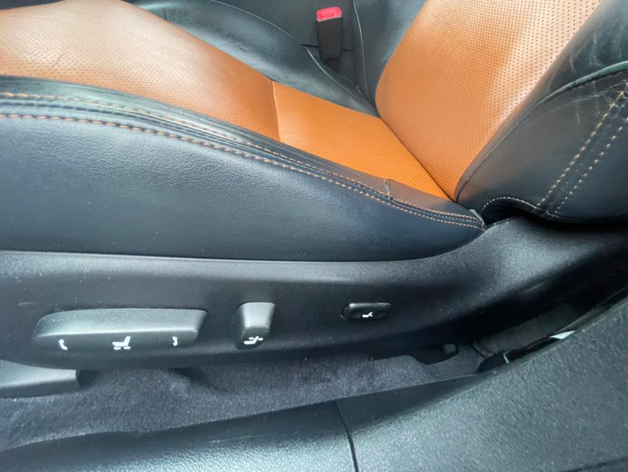Used Lexus IS 250 4dr Sport Sdn Auto AWD 2013 | Lava Motors 2 Inc. Canton, Connecticut Used Lexus IS 250 4dr Sport Sdn Auto AWD 2013 | Lava Motors 2 Inc. Canton, Connecticut